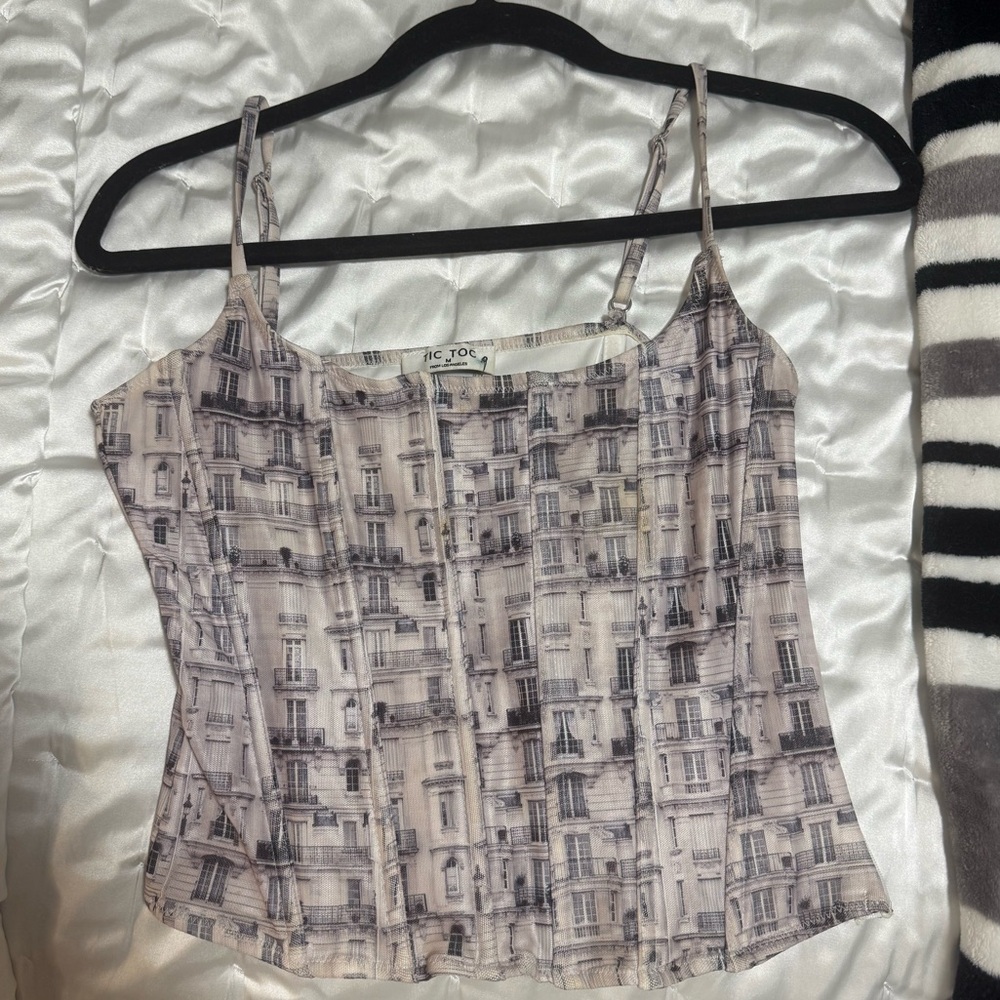 Chic Flattering NY Corset Top